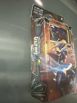 Pokemon Sun and Moon Ultra Prism Mach Strike Theme Deck Garchomp - Image 2