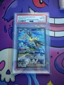 2023 POKEMON MEW EN-151 SPECIAL ILLUSTRATION RARE #202 ZAPDOS EX PSA 9 - Image 1
