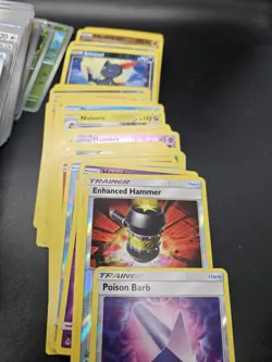 Pokemon Card Bulk Lot 400 Common/Uncommon Reverse Holo Cards - Image 2