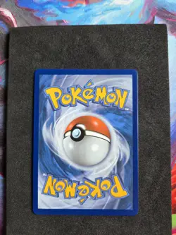 Pokemon Umbreon V Single Strike Full Art Ultra Rare 189/203 Evolving Skies Card - Image 4