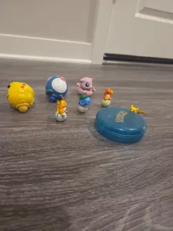 Lot of Vintage Tomy Pokemon Roller Stamps Kelloggs Spinner Top Pikachu Bandai - Image 3