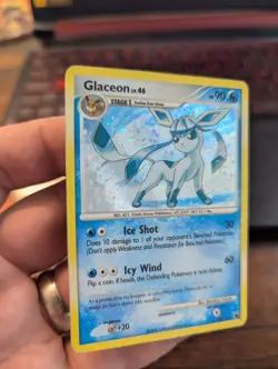 Glaceon 20/100 Cosmos Holo Diamond & Pearl Majestic Dawn Pokemon Card MP - Image 2