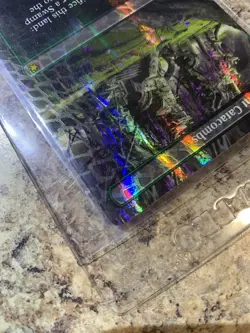 Verdant Catacombs (Borderless) (Dragonscale Foil) Special Guests Foil - Image 3