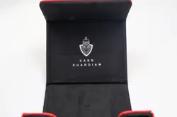 Card Guardian Deck Box 100 Cards TCG Case Small Magnetic Flip Red / Black - Image 5