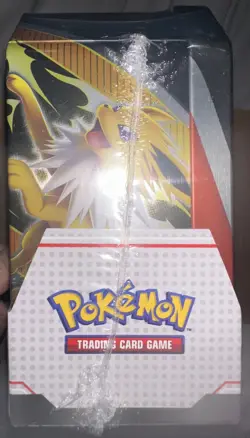 POKEMON NEW & FACTORY SEALED 2023 - FLAREON V & SYLVEON V - V HEROES TIN-2 PACK - Image 3