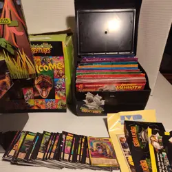 Weird N Wild Creatures cards Approx 450 lg cards 200 sm cards, 2 Boxes much more - Image 3