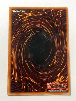 RED-EYES B. DRAGON SDJ-001 ULTRA RARE STARTER DECK: JOEY YU-GI-OH HOLO - Image 2
