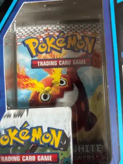 Pokemon 2013 Black & White Black Kyurem Collection Box Please See Description - Image 4