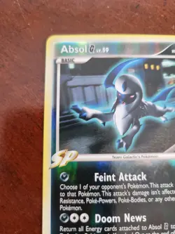 Pokemon TCG Absol Supreme Victors 1/147 Holo Rare Card - Image 3