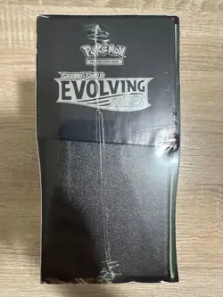 Pokemon TCG Sword and Shield Evolving Skies Elite Trainer Box FACTORY SEALED NEW - Image 4