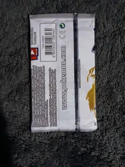 Pokemon Black And White Legendary Treasures Sealed Booster Pack 2013 - Image 4