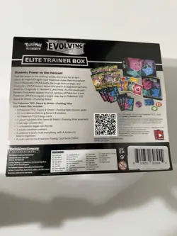 Pokemon TCG Sword & Shield Evolving Skies Elite Trainer Box FACTORY SEALED - Image 2