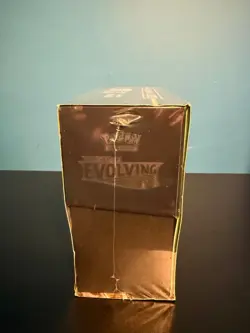 Pokemon Sword & Shield Evolving Skies Elite Trainer Box - Image 4