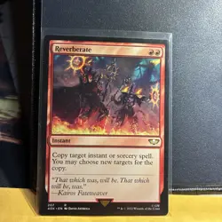 Reverberate Universes Beyond: Warhammer 40000 Regular - Image 1