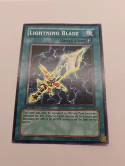 Lightning Blade LON-E022 Labyrinth of Nightmare 1st Edition - Image 2