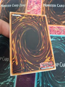 Yugioh Dark Magician DUSA-EN100 Ultra Rare 1st Edition Near Mint - Image 4
