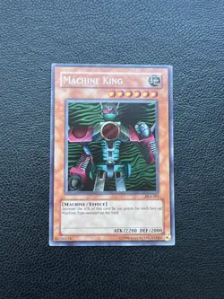 YuGiOh Card - Machine King - DL4-001 - (Super Rare) - Unlimited - Mint/NM - Image 1