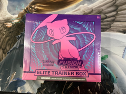 Pokemon - Elite Trainer Box ETB "Fusion Strike" Sealed X1 - Image 1