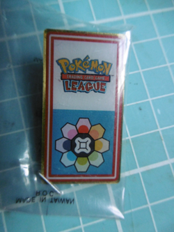 OFFICIAL WOTC POKEMON LEAGUE PIN BADGE FROM 2000 BNIP MINT RARE - Image 1