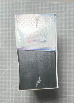 Pokemon TCG Prismatic Evolutions ETB Elite Trainer Box Brand New Factory Sealed - Image 3