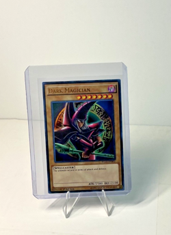 Dark Magician [1st Edition] YGLD-ENB02 YuGiOh Yugi's Legendary Decks - Image 1