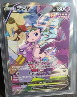 Pokemon TCG Fusion Strike Holo Mew v Alt Art Ultra Rare Card 251/264 - Image 1