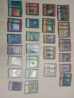 BLUE-EYES WHITE DRAGON DECK ALTERNATIVE SAGE STONE KING TWIN CHAOS SPIRIT YUGIOH - Image 1