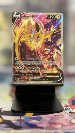 Jolteon V SWSH183 SWSH: Sword & Shield Promo Cards Holo - Image 1