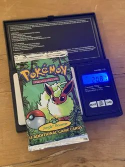 Pokemon Jungle Booster Pack Flareon Artwork 1999 Sealed - 20.87g HEAVY - Image 1