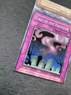 YuGiOh! Call Of The Haunted RP02-EN006 - Error Misprint Miscut Pack Fresh Mint - Image 5