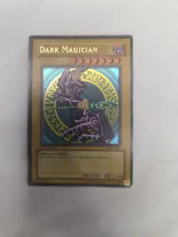 Yu-Gi-Oh! TCG Dark Magician 1st Edition Super Rare Card SDY-005 - Image 1