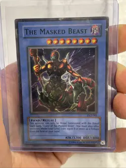 The Masked Beast DL2-001 Unlimited Edition Super Rare MP Vintage Yugioh! Card - Image 2
