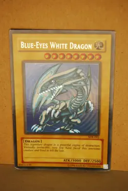 YuGiOh TCG: Blue-Eyes White Dragon SDK-001 - LP - Image 1