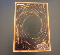 Yugioh MAGO-EN003 Red Eyes Black Dragon 1st Edition Gold Rare Normal - Image 2