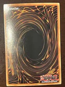 Harpie's Feather Duster MAGO-EN042 YuGiOh Maximum Gold 1st Edition GOLD RARE - Image 2