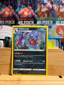 TOXICROAK 124/202 SWSH Base Set Holo Pokemon TCG NM - Image 1