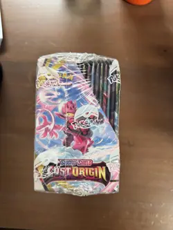 Pokemon Sword & Shield Lost Origin Booster Box - 36 Packs 820650860553 - Image 3