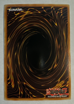 YuGiOh Harpie's Feather Duster MAGO-EN042 Maximum Gold 1st Edition NEAR MINT - Image 3