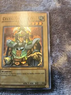 Celtic Guardian LOB-007 The Legend of Blue Eyes White Dragon 1st Edition WAVY - Image 3