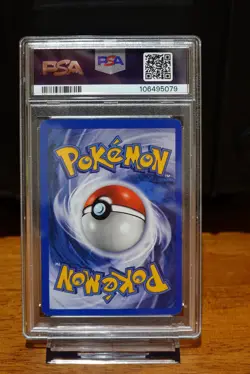 1999 Pokemon TCG Jolteon Jungle Holo Card 4/64 PSA 8 - Image 2