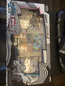 Pokemon TCG Unova Heavy Hitters Premium Collection Black Bolt & White Flare NEW - Image 1