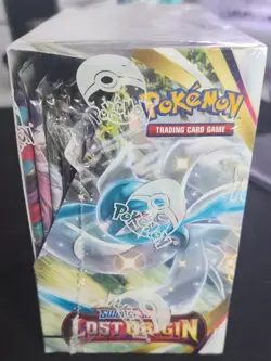 Pokemon Lost Origins Booster Box - Factory Sealed - Acrylic included - Image 4