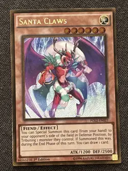 Santa Claws PGL2-EN021 Gold Secret Rare 1st Edition LP - Image 1