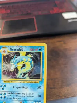 POKEMON GYARADOS 6/102 HOLO BASE SET 1999 WIZARDS HP - Image 2