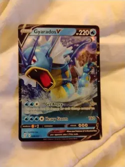 Gyarados V - 028/203 - Pokemon Evolving Skies Sword & Shield Ultra Rare Card NM - Image 1