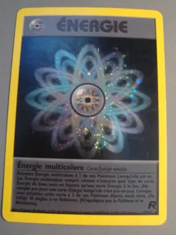French Pokemon 17/82 Rainbow Energy Energie Team Rocket Swirl Holo Rare MP - Image 1