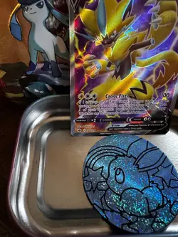 Pokemon TCG Zeraora V 165/198 Sword & Shield - Chilling Reign Holo - Image 5