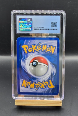 Pokemon Fearow 1999 Jungle 36/64 CGC 8 - Image 2