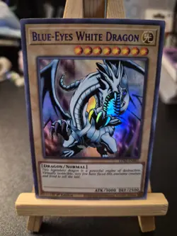 Yugioh Blue-Eyes White Dragon LDS2-EN001 (BLUE) Ultra Rare 1st Edition NM - Image 1