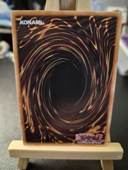 Yugioh Blue-Eyes White Dragon LDS2-EN001 (BLUE) Ultra Rare 1st Edition NM - Image 2